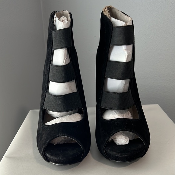 New DOLLHOUSE SPYGLASS Black Open Toe Heels - Picture 3 of 6